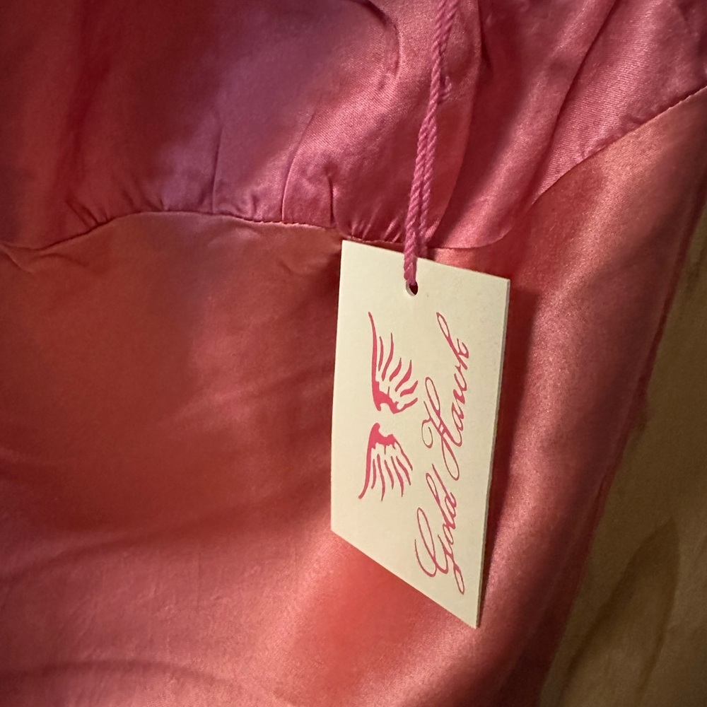 Elegant Pink silk Mini Dress with Green Lace - Picture 3 of 4